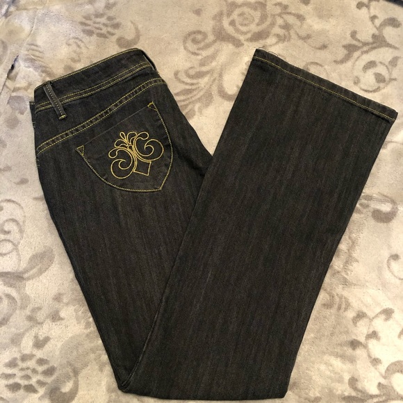 House of Dereon Dereon Flare Denim Jeans - Picture 5 of 5